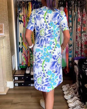 Laden Sie das Bild in den Galerie-Viewer, Kleid mit kurzen Ärmeln, Blumendruck und V-Ausschnitt