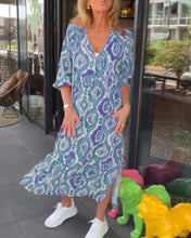 Laden Sie das Bild in den Galerie-Viewer, Robe à imprimé mode avec demi-manche