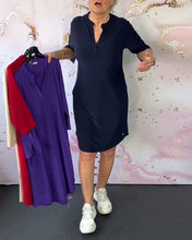 Laden Sie das Bild in den Galerie-Viewer, Kleid mit einfarbigem V-Ausschnitt