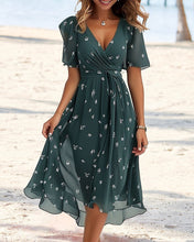 Laden Sie das Bild in den Galerie-Viewer, Elegantes bedrucktes Kleid mit V-Ausschnitt und Krawatte