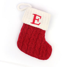 Laden Sie das Bild in den Galerie-Viewer, 🎄Gestrickte Weihnachtssocke mit Buchstaben🎊