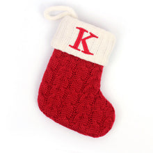 Laden Sie das Bild in den Galerie-Viewer, 🎄Gestrickte Weihnachtssocke mit Buchstaben🎊