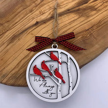 Laden Sie das Bild in den Galerie-Viewer, 💖Handmade Memorial Ornament mit Kardinälen
