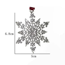 Laden Sie das Bild in den Galerie-Viewer, Metall-Weihnachtsbaum-Anhänger