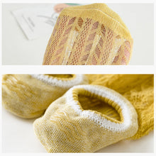 Laden Sie das Bild in den Galerie-Viewer, Unsichtbare Luftsocken