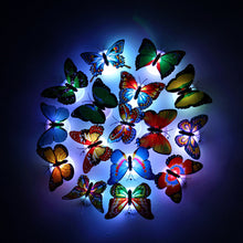 Laden Sie das Bild in den Galerie-Viewer, 🦋Leuchtender Schmetterling Wandaufkleber