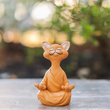 Laden Sie das Bild in den Galerie-Viewer, Buddha Katze