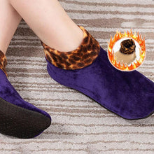 Laden Sie das Bild in den Galerie-Viewer, 🔥Weihnachtsangebot🎁Rutschfeste Thermosocken für den Innenbereich