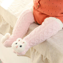 Laden Sie das Bild in den Galerie-Viewer, 🎁Flauschige Wintersocken für Babys👼