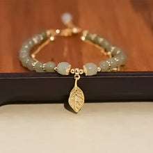 Laden Sie das Bild in den Galerie-Viewer, Doppelschichtiges Hetian-Jade-Armband mit Blättern