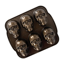 Laden Sie das Bild in den Galerie-Viewer, 💀3D-Schädelform – Backform aus Aluminium💀