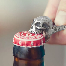 Laden Sie das Bild in den Galerie-Viewer, 💀Totenkopf-Bieröffner💀