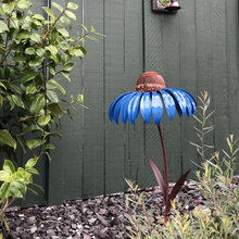 Laden Sie das Bild in den Galerie-Viewer, Nettjade™Blumen Vogelhäuschen