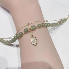 Laden Sie das Bild in den Galerie-Viewer, Doppelschichtiges Hetian-Jade-Armband mit Blattanhänger