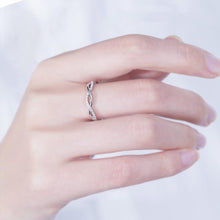 Laden Sie das Bild in den Galerie-Viewer, Verdrehen-Ring，Twist-Ring，Diamant-Ring