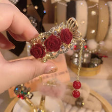 Laden Sie das Bild in den Galerie-Viewer, 🌹Vintage Rose Haarnadeln