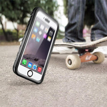 Laden Sie das Bild in den Galerie-Viewer, Wasserdichte und Sturzsichere Handyhülle für iPhone