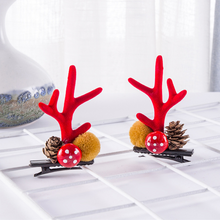 Laden Sie das Bild in den Galerie-Viewer, 🎅Weihnachten Geweih Plüsch Haarnadeln