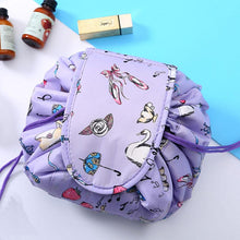 Laden Sie das Bild in den Galerie-Viewer, Kosmetiktasche mit Kordelzug