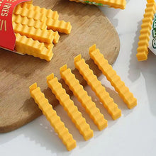 Laden Sie das Bild in den Galerie-Viewer, Lustige magnetische Pommes-Frites Lebensmittel Verschlussclip🍟