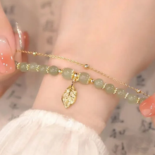 Laden Sie das Bild in den Galerie-Viewer, Doppelschichtiges Hetian-Jade-Armband mit Blattanhänger
