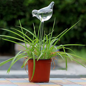 Automatisches Bewässerungsgerät aus Glas in Vogelform