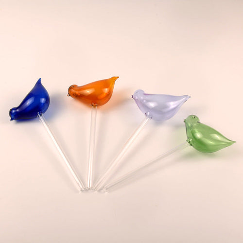 Automatisches Bewässerungsgerät aus Glas in Vogelform