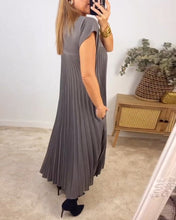 Laden Sie das Bild in den Galerie-Viewer, Ärmelloses schlichtes einfarbiges Kleid mit Falten